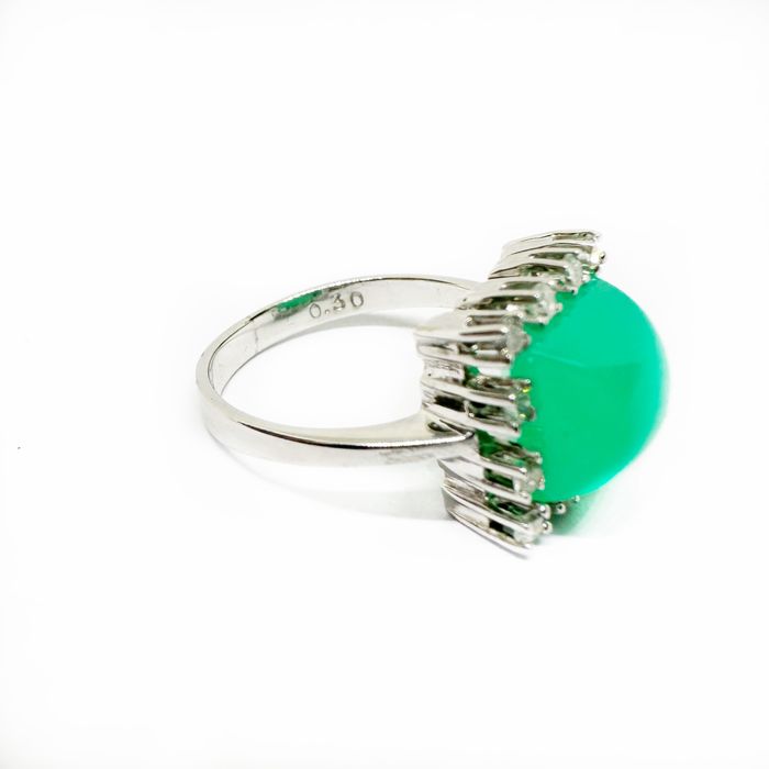 Inel din aur alb de 14k calcedonia si diamante naturale