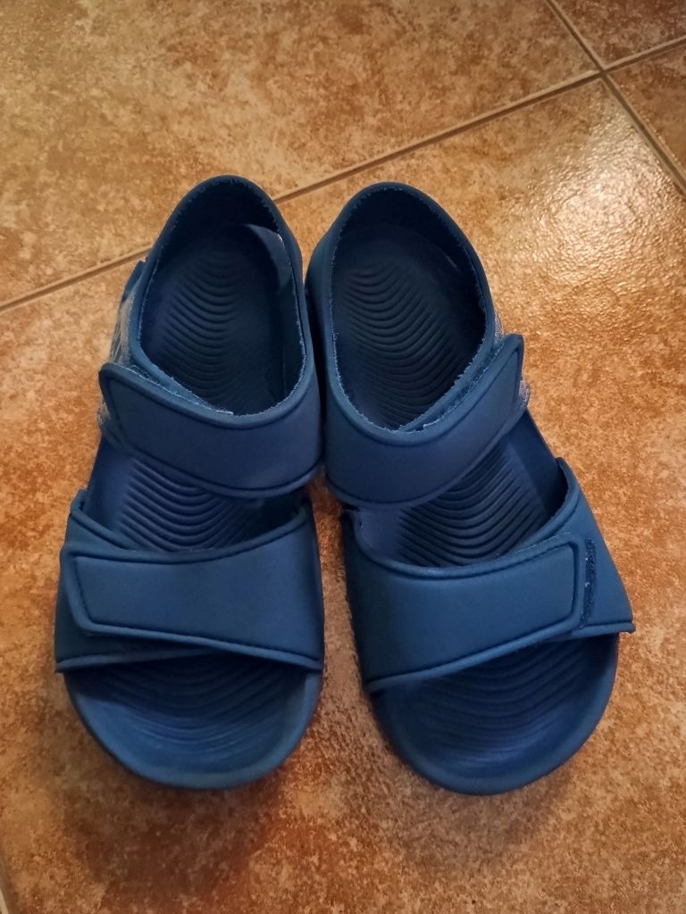 Детски сандали Адидас (Adidas)