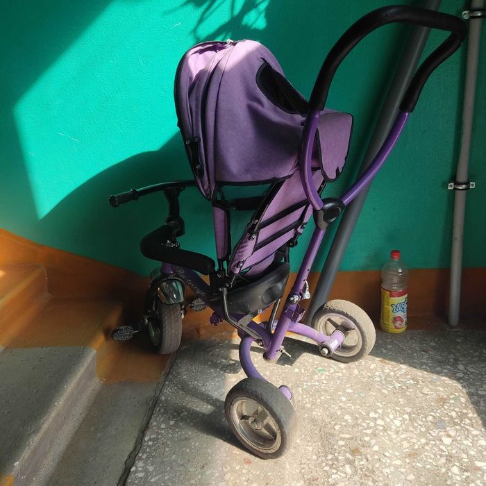 Детский трёхколёсный велосипед