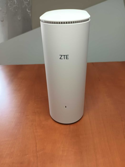 Router Mesh Extender Wi-Fi 6 ZTE H3601P