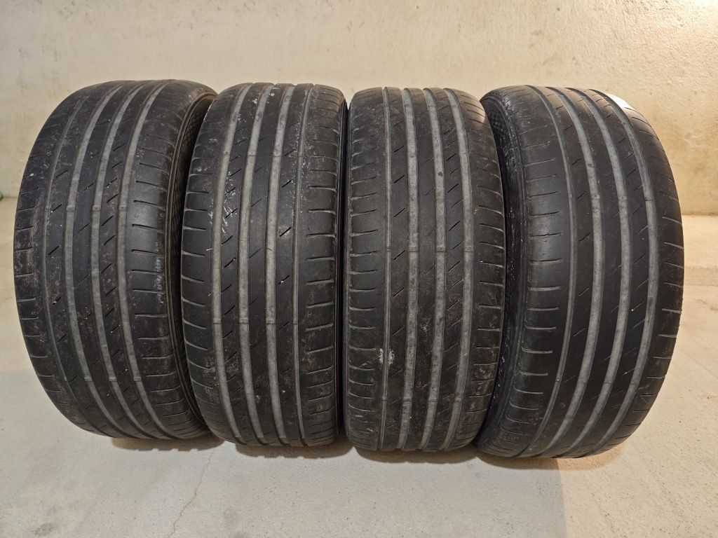 Летни гуми Kumho 225 45 19 4бр.