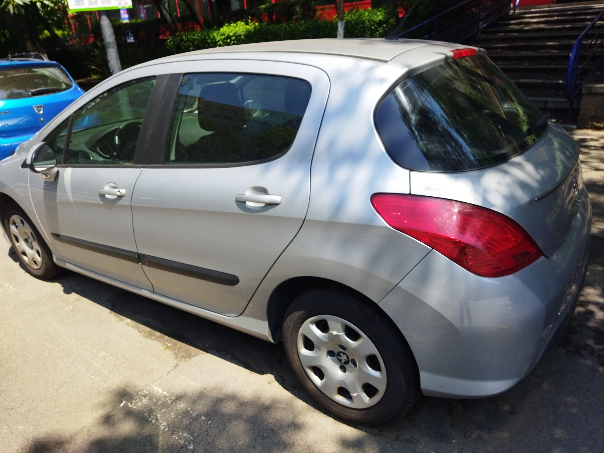 Peugeot 308 an 2012 unic proprietar 4500 euro negociab