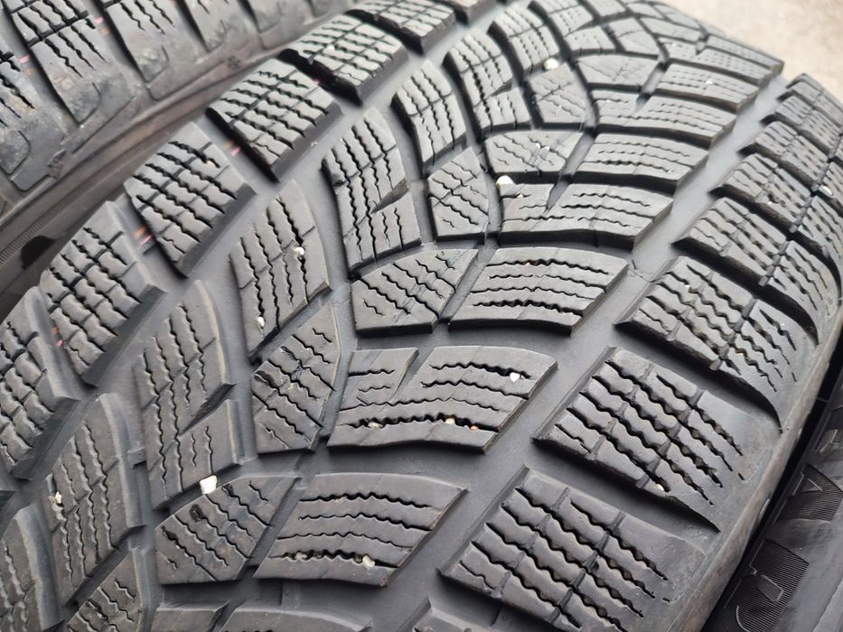 235/55/19" 4бр Good year ultra grip performance +suv dot3922,7mm