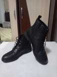 Ghete Dama,Clarks, Piele.Noi.Marime 35,5.Pret 300 de lei.