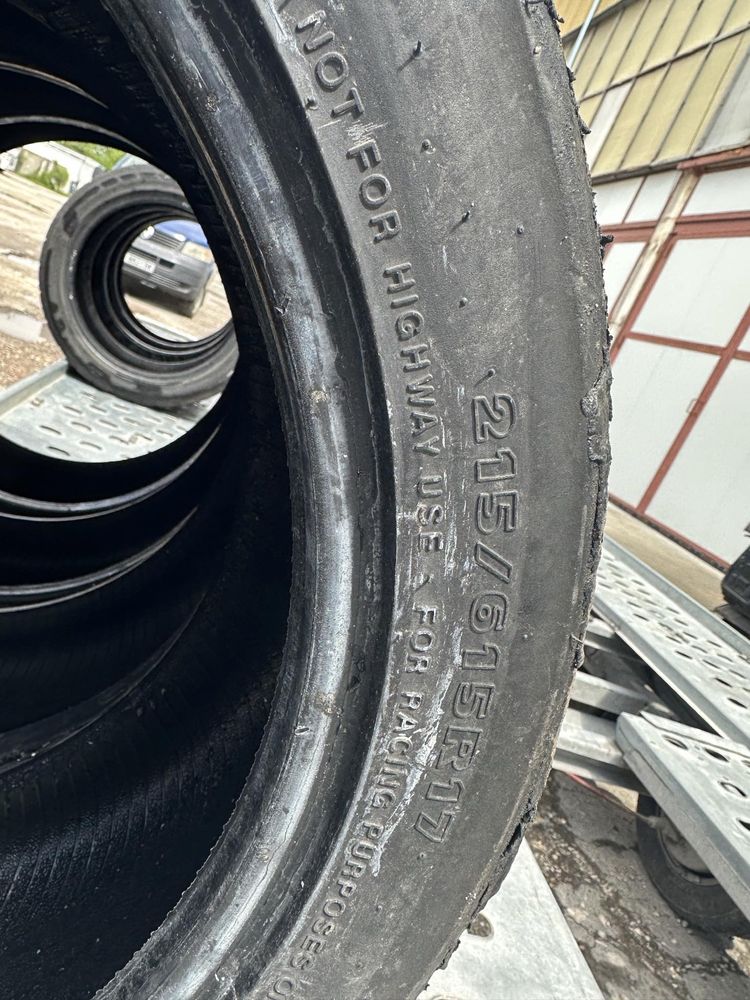 Чист слик Hankook Ventus F200 215/615/17 средна смес