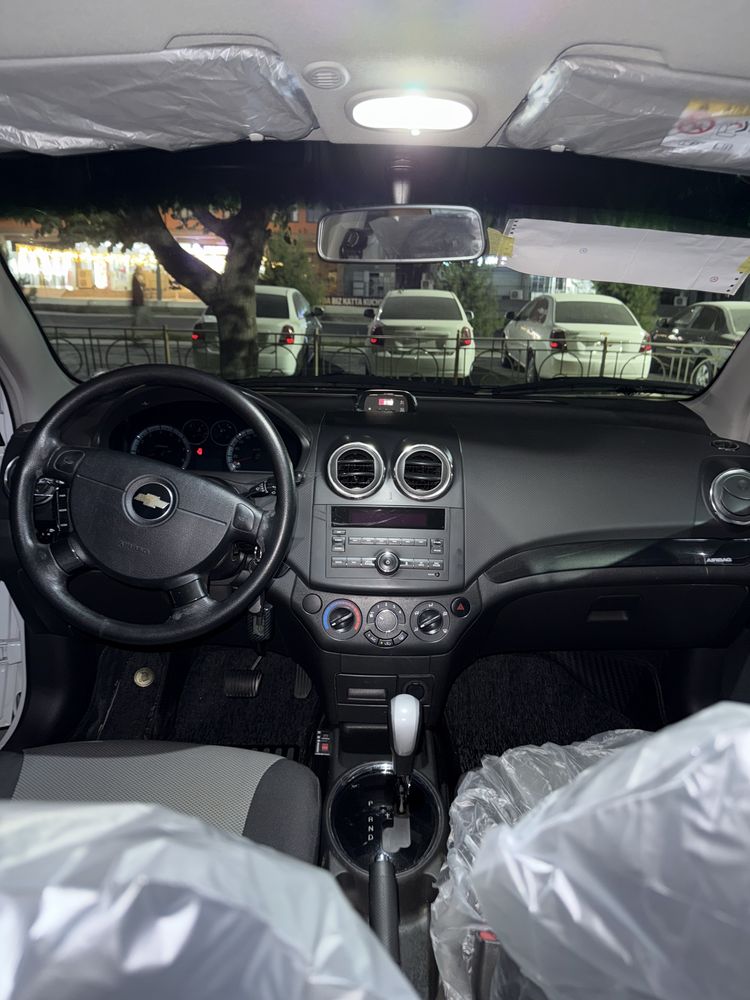 Chevrolet Nexia 3 4-P Metan Gaz Pakalena Yumshoq balon