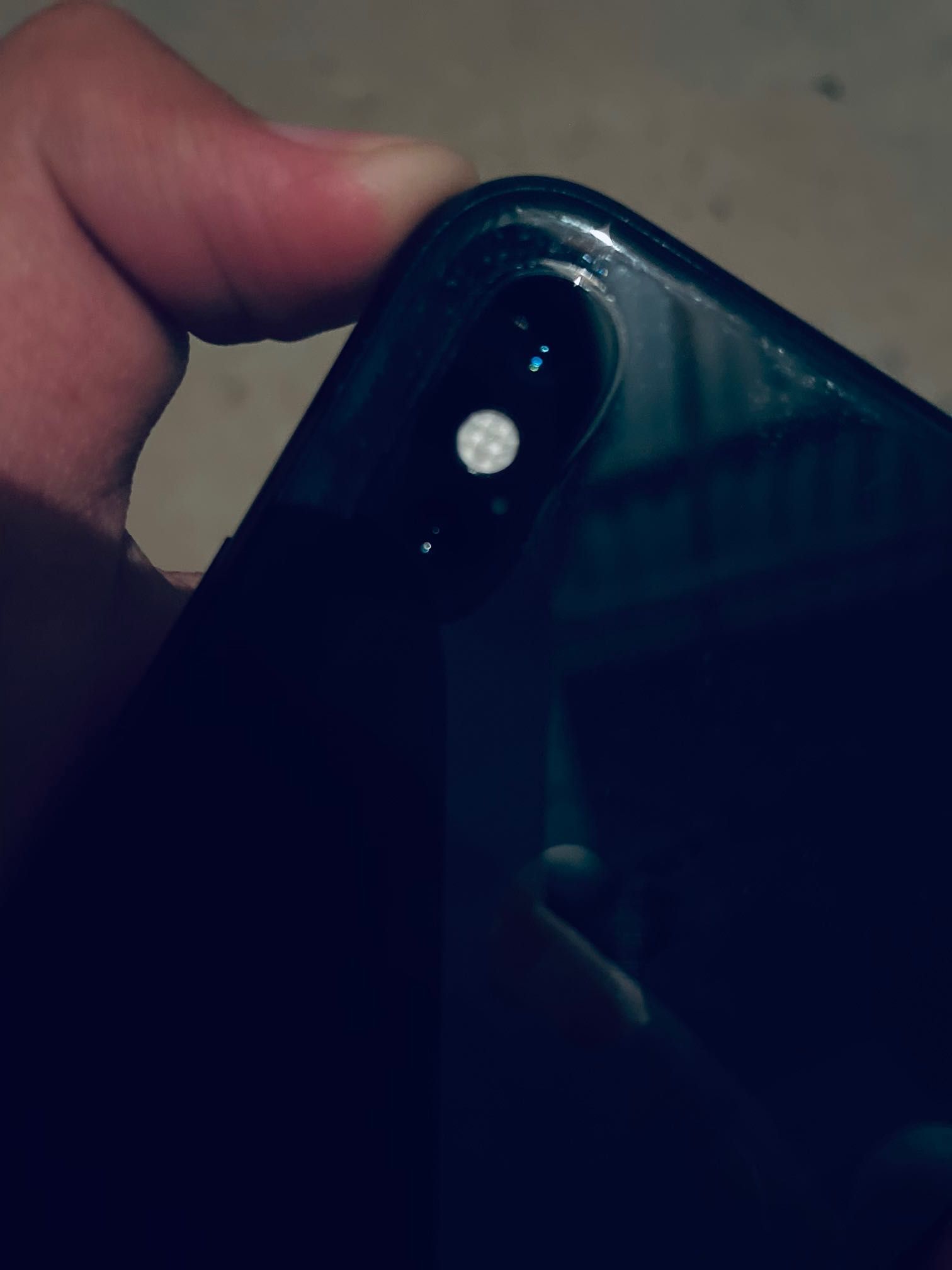 Продам IPhone XS