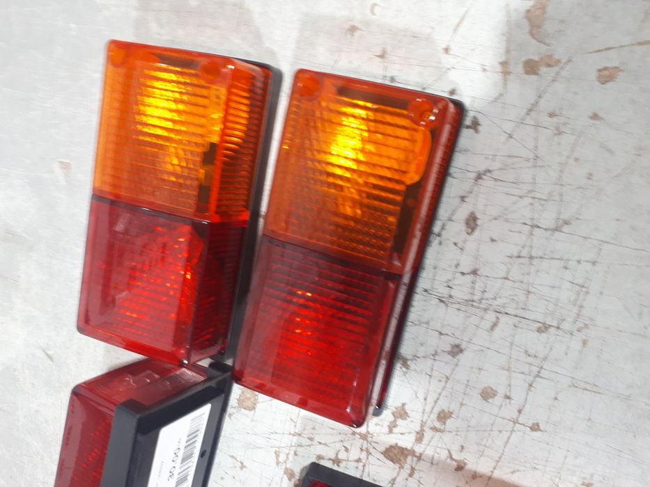 Lampi spate tractor, universale