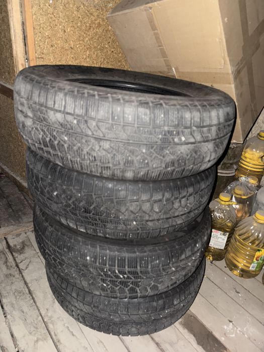 Продается зимняя резина б/у 2024 года