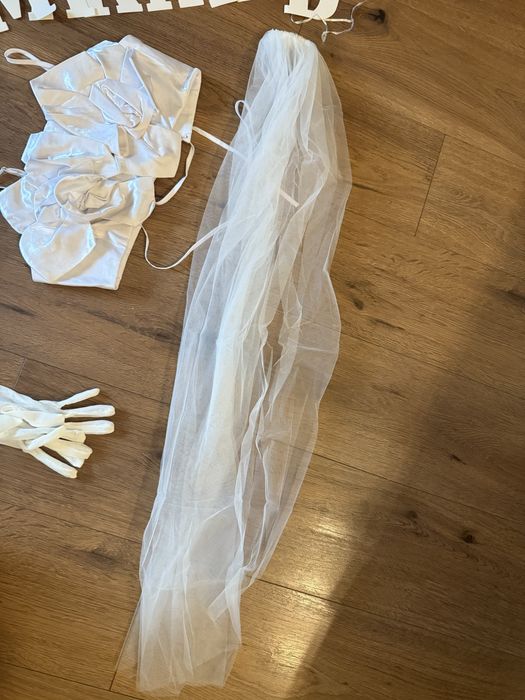 Сет за булка було, бели ръкавици