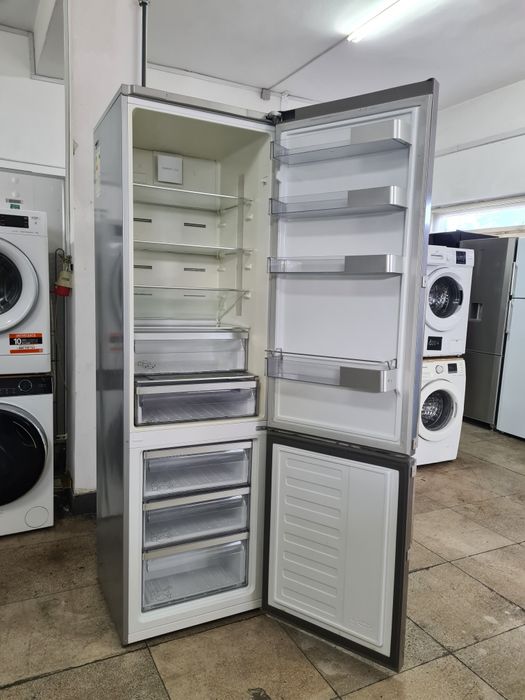 Frigider inox Grunding A+++