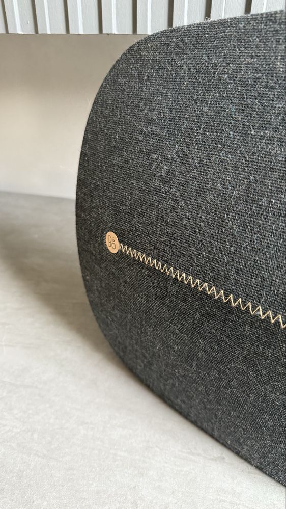 Колонка Bang&Olufsen, модель Beoplay A6