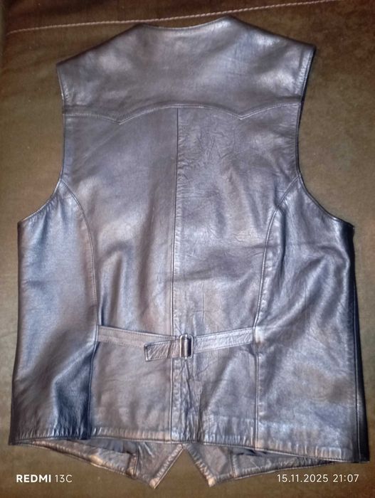 Елек от естествена кожа размер 50