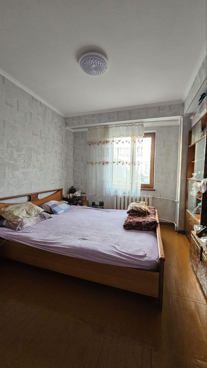 Yunusabad 3 xona 4 etaj 12 etajli (80²) sotiladi ipoteka ga xam