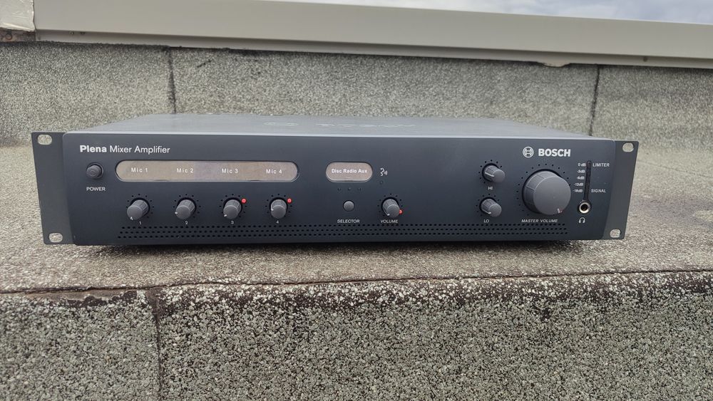 Усилвател BOSCH .