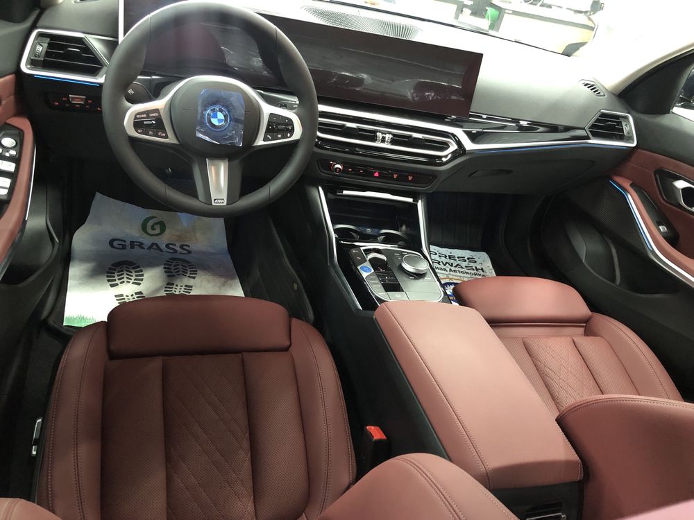BMW i3 Full 35L 2024 салон коричневый,Описанияда богка позициялаям бор