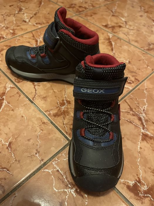 Ghete Geox masura 29 noi
