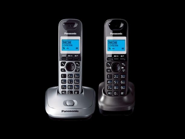 Радиотелефон двумя трубками Panasonic KX-TG2512RU НОВЫЙ ! 3 года га-й.