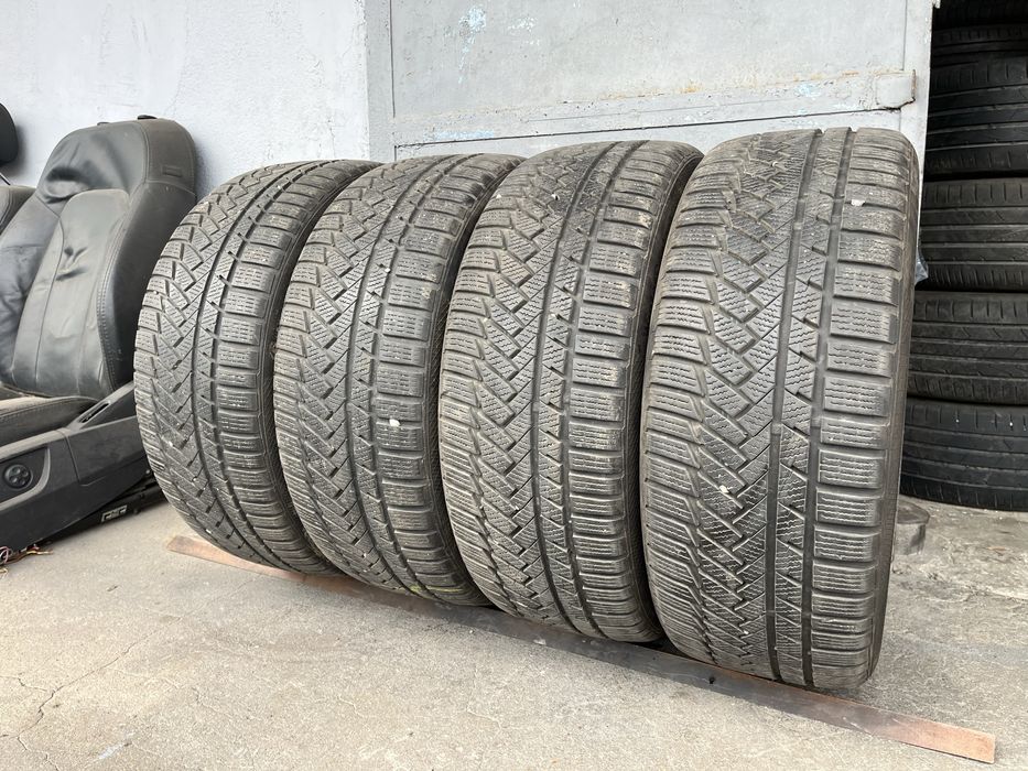 4 бр. зимни гуми 235/45/18 Continental 2x7 mm 2x5 mm DOT 3418