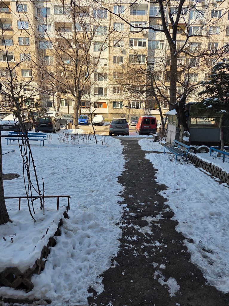 Дава се под наем Двустаен апартамент в София, Зона Б-5 - 45 кв.м за 357 € - Снимка #18
