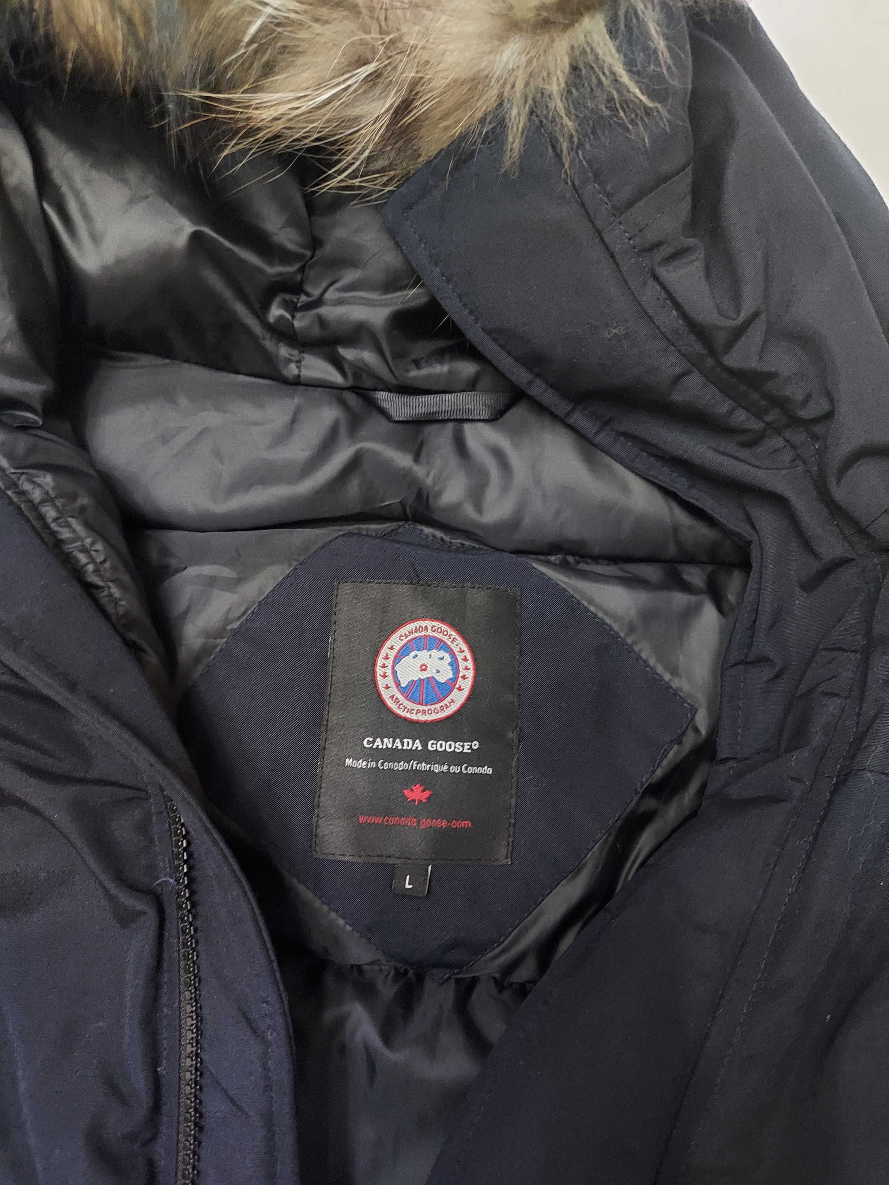 Зимний пуховик Canada Goose