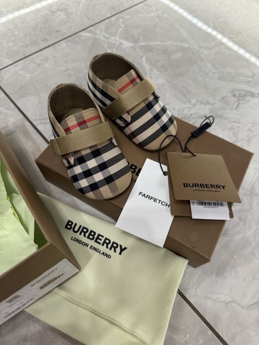 Бебешки оригинални обувки Burberry