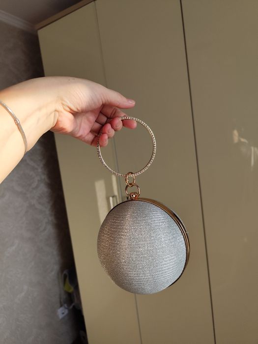 Сумочка вечерняя