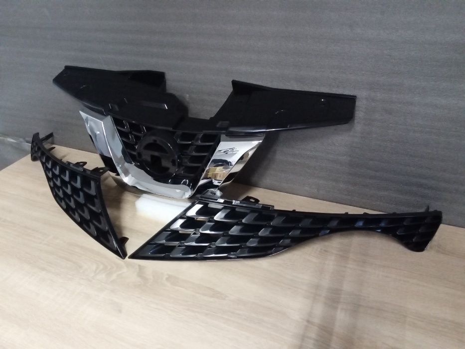 Grila radiator grila bara fata stanga/dreapta Nissan Juke 2015-2019