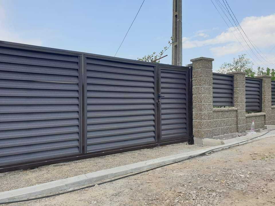 Garduri si porti din panouri stil jaluzele si alte modele disponibile
