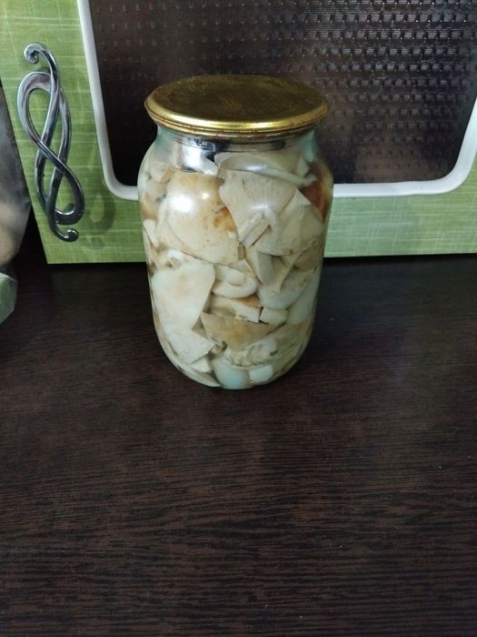 Продам грибы маринованные