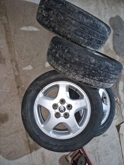 Диск на тойоту 16 размер