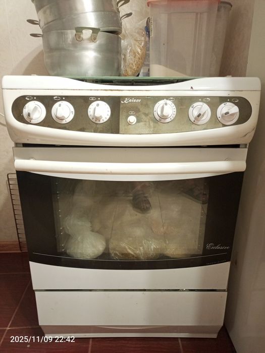 Продам газплиту фирмы Kaiser