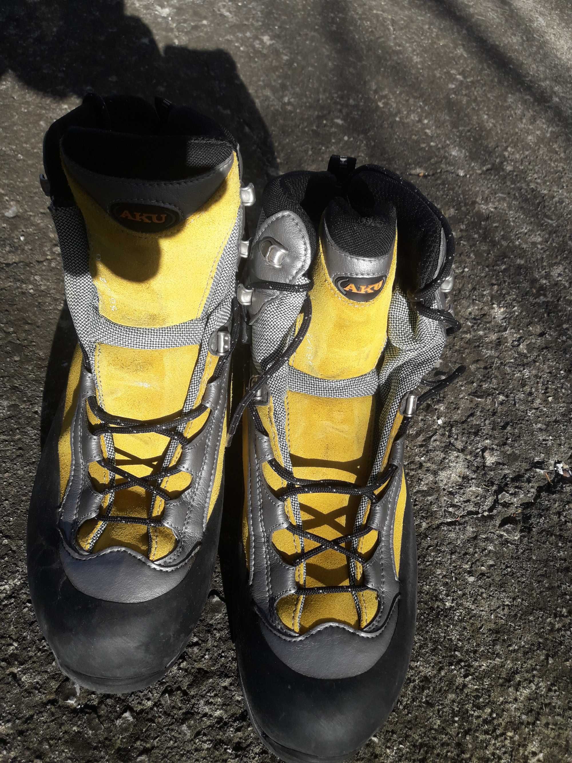 Планински обувки AKU  за тежки зимни условия 44 номер