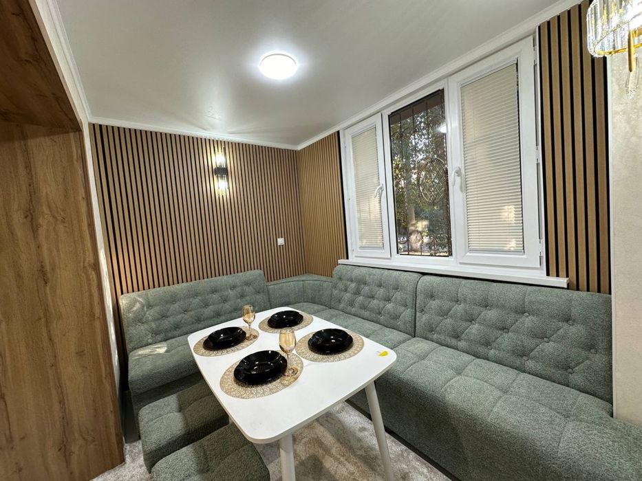 Продаю квартиру в Чиланзарском районе 2х комнатная  54 м2.