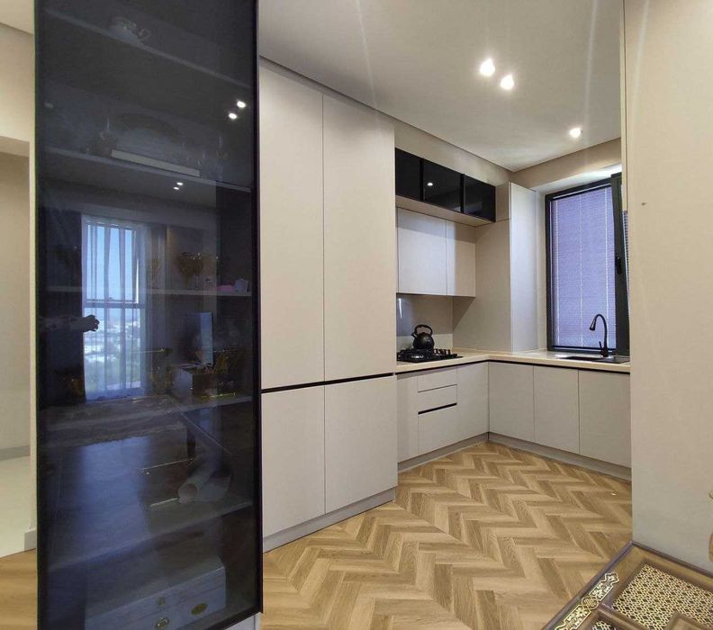 Продается 2 комнатная квартира с террасой на ЖК "ХON SAROY" Юнусабад.