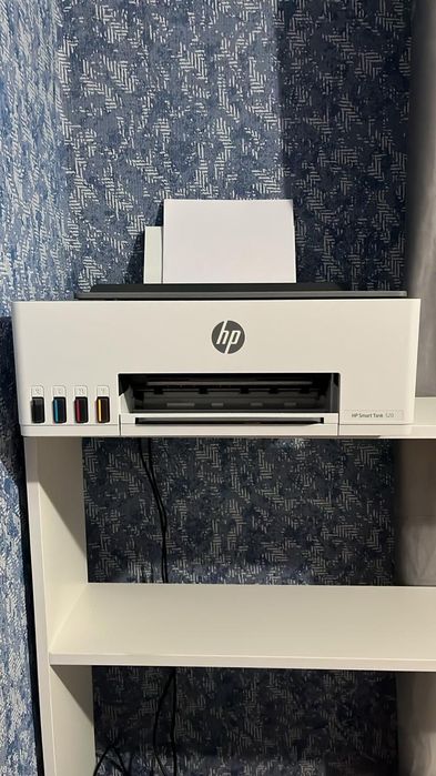 Продам принтер почти новый и  колонку "Маруся"