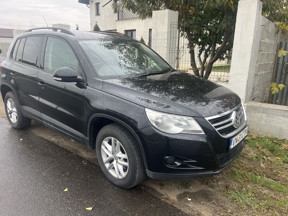 Volkswagen tiguan 2011