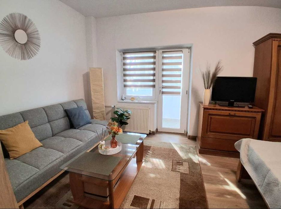 Inchiriez garsoniera Vitan, Str Alunelului proprietar, posibil parcare