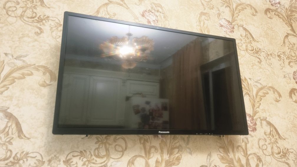 Понасоник TX-32DR300ZZ TX43DR300ZZ