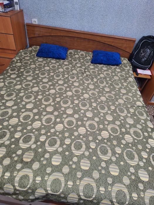 Шкаф + кровать с мотрасом