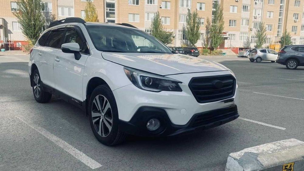 Продаю Subaru Outback 2018 года