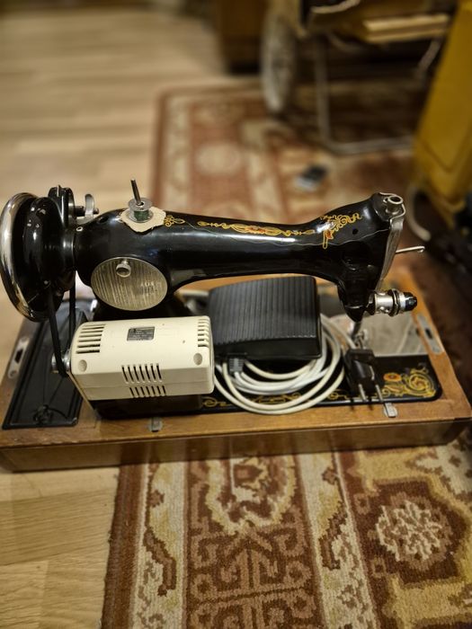 Ретро шевна машина, немска