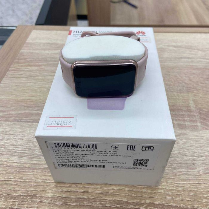 Смарт-часы HUAWEI Watch FIT TIA-B09 / sk111053