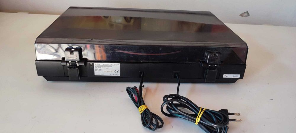 Pick-up Sony PS-LX250H Full Automatic,preamplificator incorporat