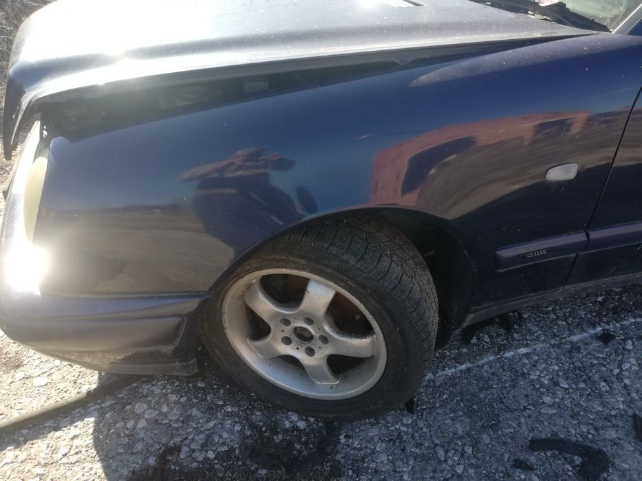 Мерцедес Е250 150 коня w210 Mercedes E250 TD на части
