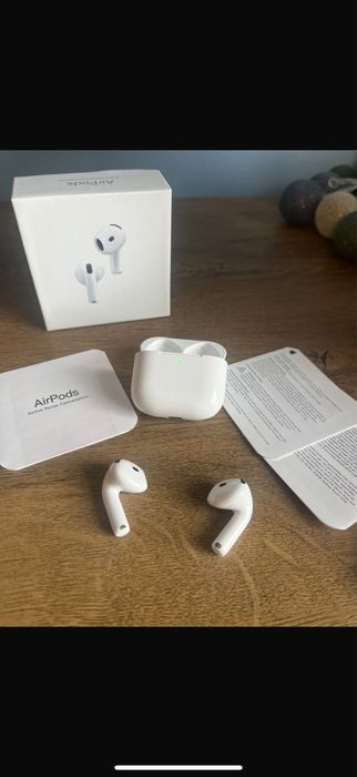 Se vinde airpords 4