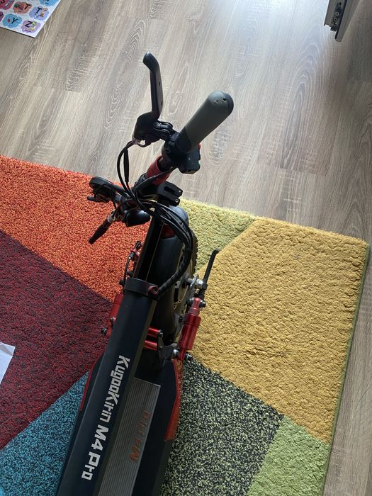 Kugoo Kirin M4 Pro – trotineta electrică premium