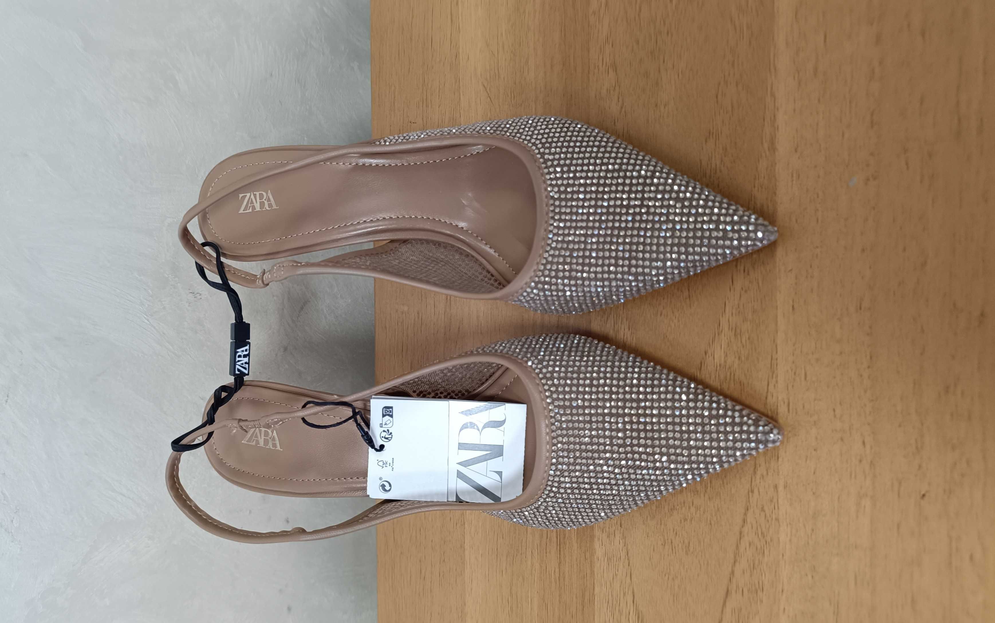 Zara-Чисто Нови с Етикети