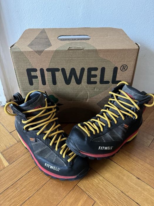 Дамски туристически обувки FITWELL BIG WALL