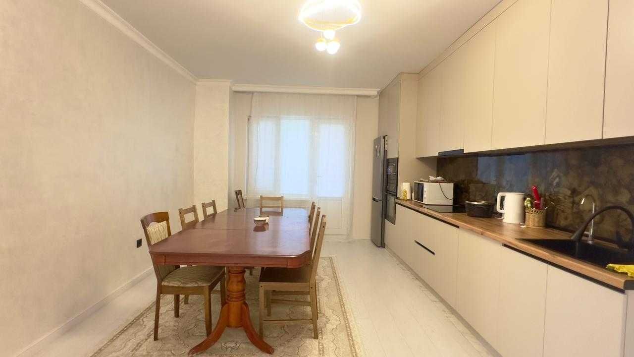 Продается 2-х комн. кв.на берегу Урала в ЖК Гранд Атырау